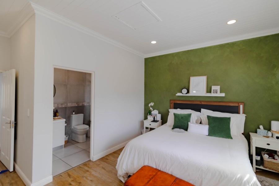 3 Bedroom Property for Sale in Westcliff Western Cape